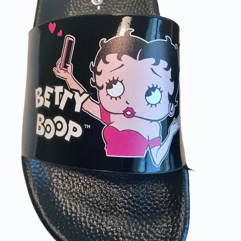 Betty Boop Womens Black Selfie Slides Sandals Size 7 (Fits‎ 5 USA)